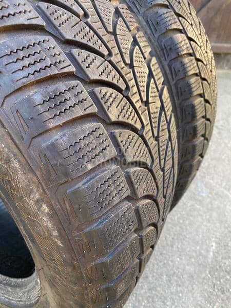 Bridgestone 235/55 R17 Zimska
