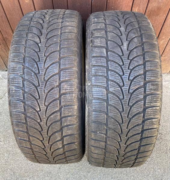 Bridgestone 235/55 R17 Zimska