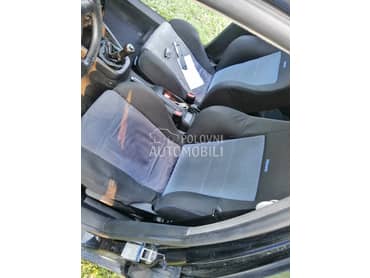 sedišta za Volkswagen Golf 4