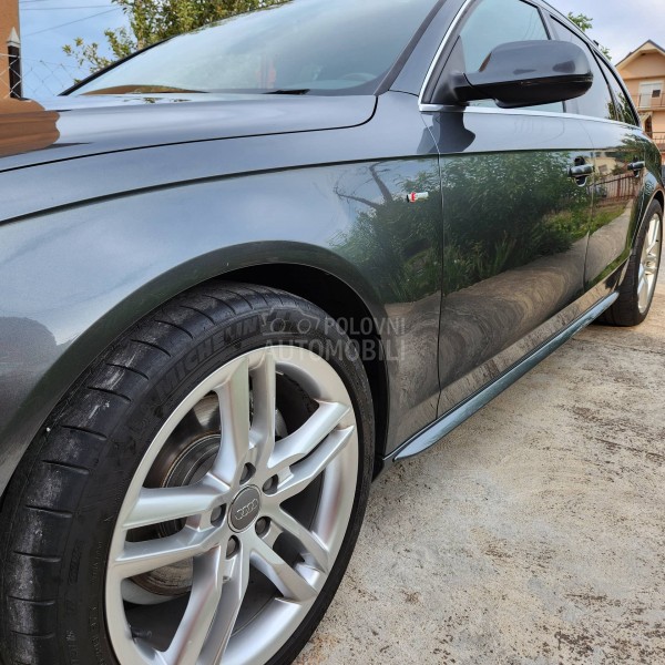Audi A4 3XS LINE KAO N0V