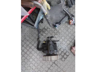 Boš pumpa 2.0hdi za Peugeot 406