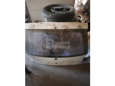 Gepek vrata za Fiat Punto