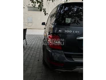 KOMPJUTER MOTORA za Mercedes Benz ML 300 od 2010. do 2011. god.