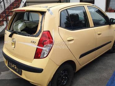 Hyundai i10 -  kompletan auto u delovima