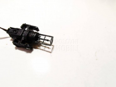 Senzor temperature hladnjaka za Mercedes Benz R 280, R 320, R 350 ... od 2005. do 2010. god.