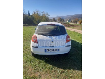 gepek vrata za Renault Clio