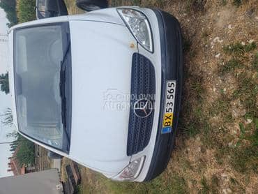 Mercedes vito 2006.god delovi