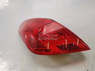 Stop svetla za Peugeot 308 od 2007. do 2010. god.