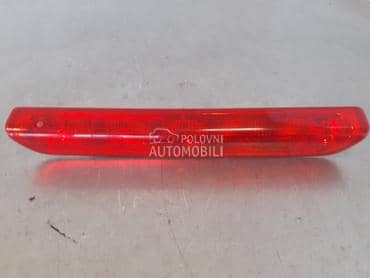 Treće stop svetlo za Peugeot 308 od 2007. do 2013. god.