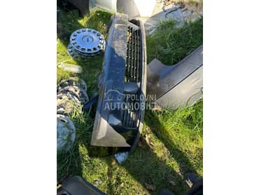 Branik prednji i zadnji za Volkswagen Golf 5 od 2004. do 2008. god.