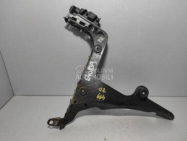 NOSAC ZADNJEG BRANIKA za Audi A3