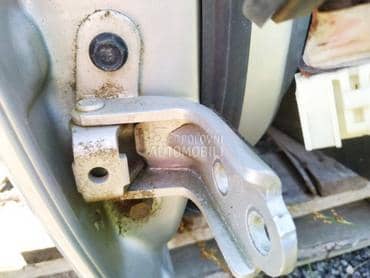 Šarke i zglob vrata za Kia Sportage od 2004. do 2009. god.