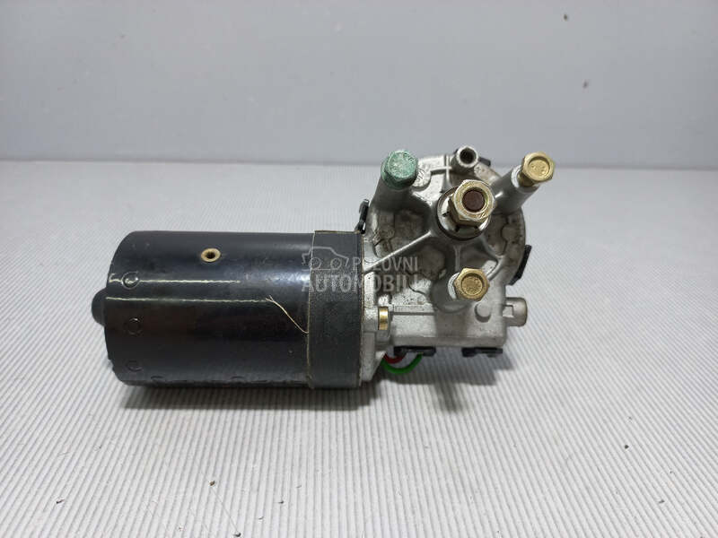 MOTORIC PREDNJEG BRISACA