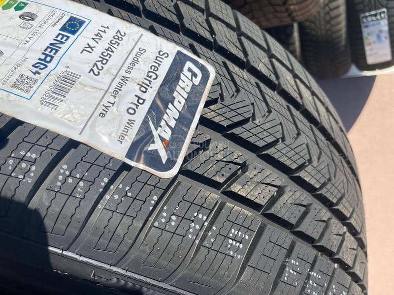 Gripmax 285/45 R22 Zimska