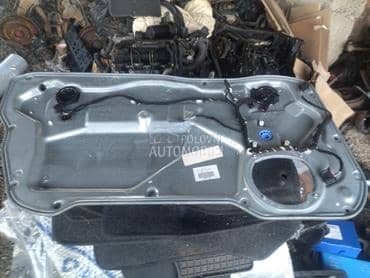 el.podizac prozora D za Volkswagen Passat B5.5 od 2001. do 2005. god.