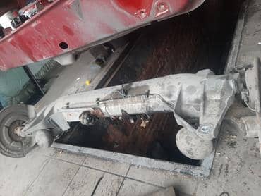 zadnji trap za Citroen C5 od 2004. do 2008. god.