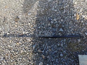 amortizer haube za Audi A4 od 2002. do 2004. god.