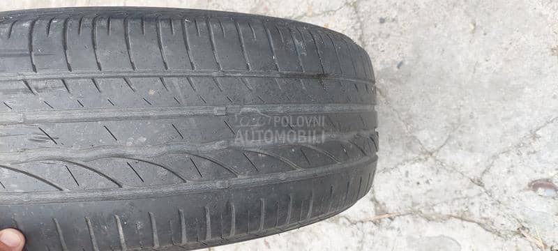 Bridgestone 215/50 R17 Letnja
