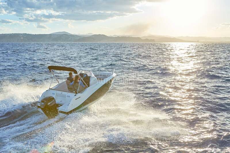 Quicksilver 555 Open i Mercury 80