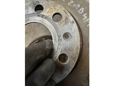 Diskovi Zadnji  VAG za Volkswagen Passat B6, Passat B7, Passat CC od 2004. do 2015. god.