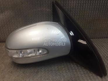 Retrovizor desni za Mercedes Benz R 280, R 320, R 350 ... od 2005. do 2010. god.