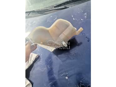 Posuda za vodu za Volkswagen Passat B5.5