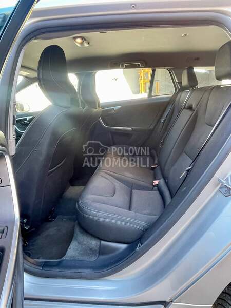 Volvo V60 D3