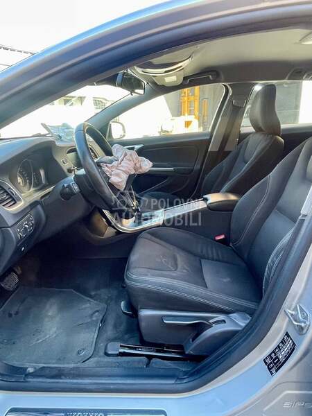 Volvo V60 D3
