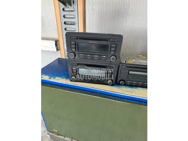 Radio cd raskodiran za Audi A3