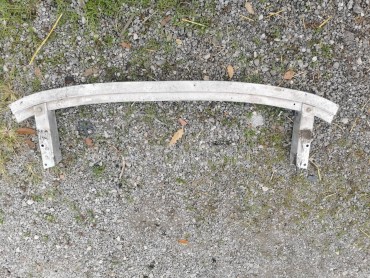 sina zadnjeg branika za Audi A6 od 2004. do 2006. god.