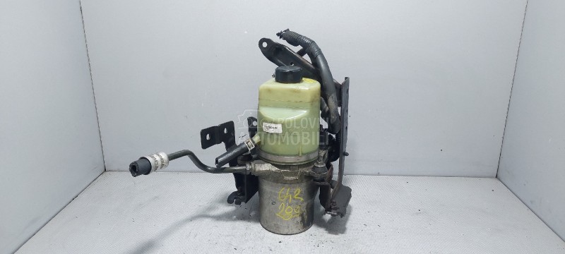 SERVO PUMPA