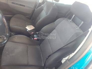 Sedište za Peugeot 207