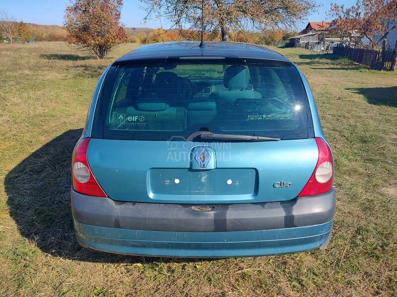 Renault Clio -  kompletan auto u delovima