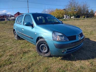 Renault Clio -  kompletan auto u delovima