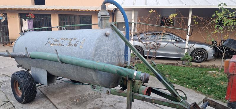 Welger Pocinkovana 2400 litra