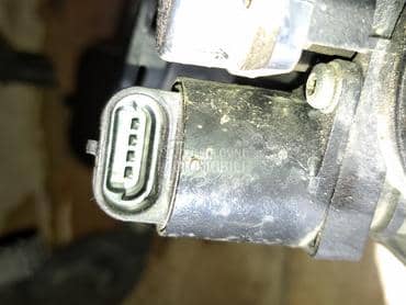 motor klapne gasa za Peugeot 206