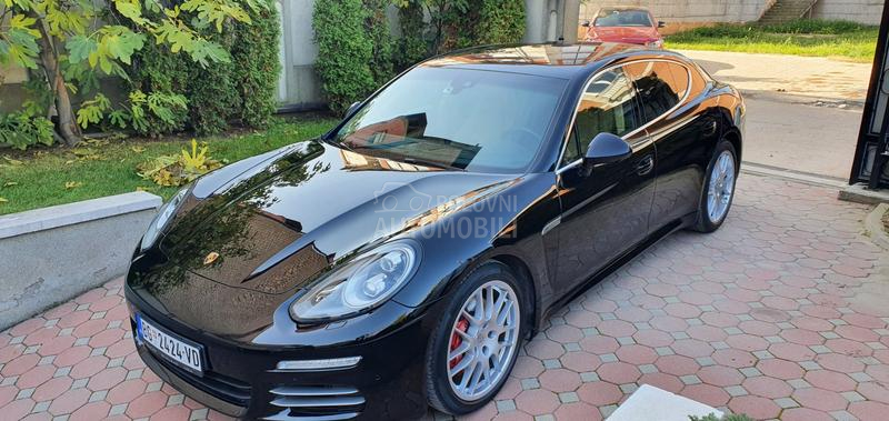 Porsche Panamera 3.0 4S