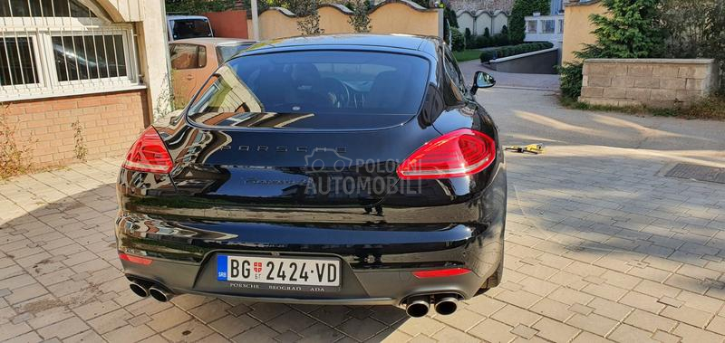 Porsche Panamera 3.0 4S