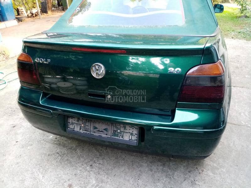 Delovi za Volkswagen Golf 4 cabrio 2001. god.