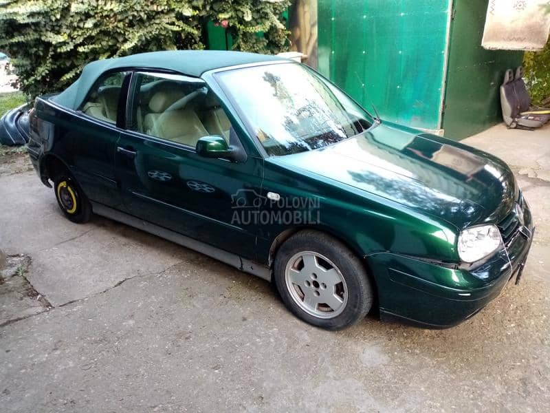 Delovi za Volkswagen Golf 4 cabrio 2001. god.