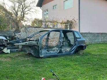 Delovi enterijera za Fiat Stilo od 2002. do 2005. god.