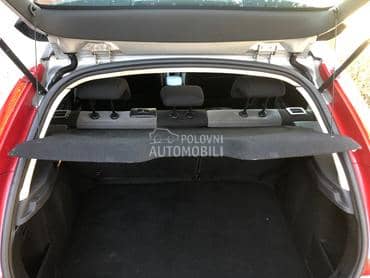 Polica gepeka za Citroen C4