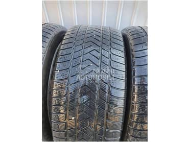 Pirelli 295/35 R21 Zimska