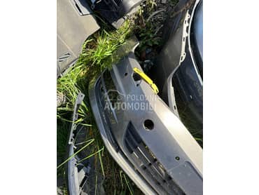 Branik Prednji za Volkswagen Golf 7 od 2012. do 2016. god.