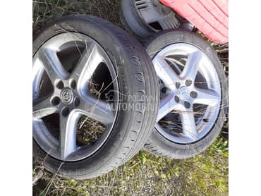 Toyota Avensis -  kompletan auto u delovima