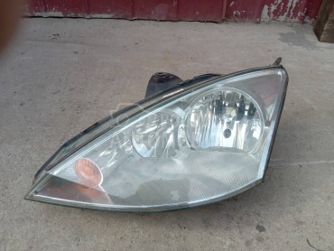 Levi far za Ford Focus od 2002. do 2004. god.