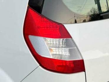 Stop svetlo levo za Renault Scenic od 2003. do 2006. god.