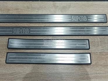 Hrom lajsne pragova za Škoda Superb od 2001. do 2008. god.
