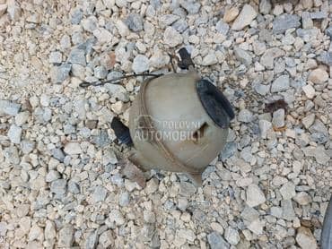 posuda za vodu za Volkswagen Golf 2 od 1983. do 1992. god.