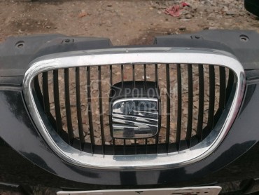 Maska sa znakom za Seat Altea od 2004. do 2008. god.